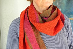 thumb-05-schal-rot-300-201